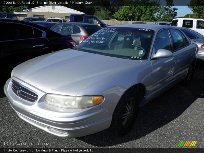 Sterling Silver Metallic / Medium Gray 2000 Buick Regal LS