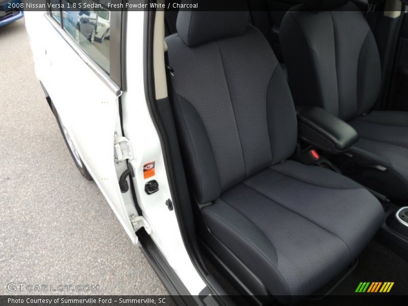 Fresh Powder White / Charcoal 2008 Nissan Versa 1.8 S Sedan