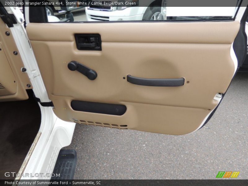 Door Panel of 2002 Wrangler Sahara 4x4