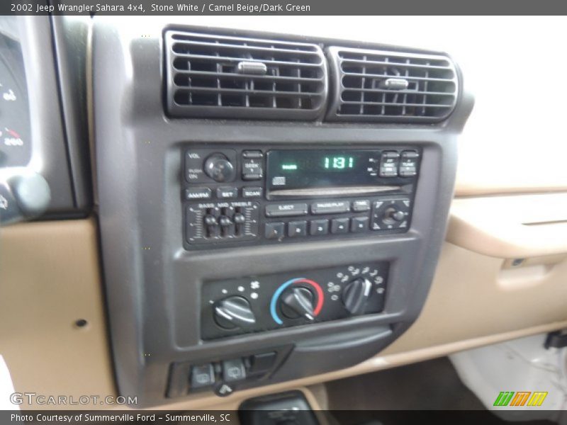 Controls of 2002 Wrangler Sahara 4x4