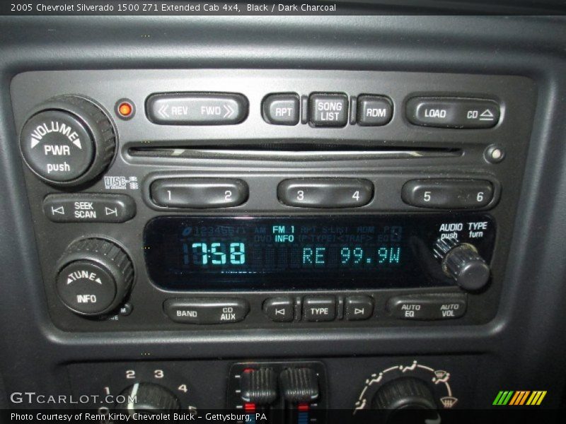 Audio System of 2005 Silverado 1500 Z71 Extended Cab 4x4