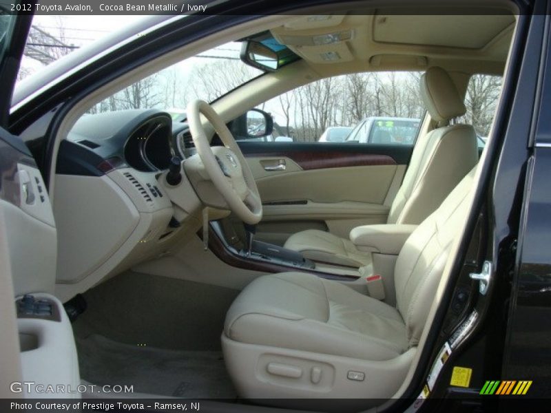 Cocoa Bean Metallic / Ivory 2012 Toyota Avalon