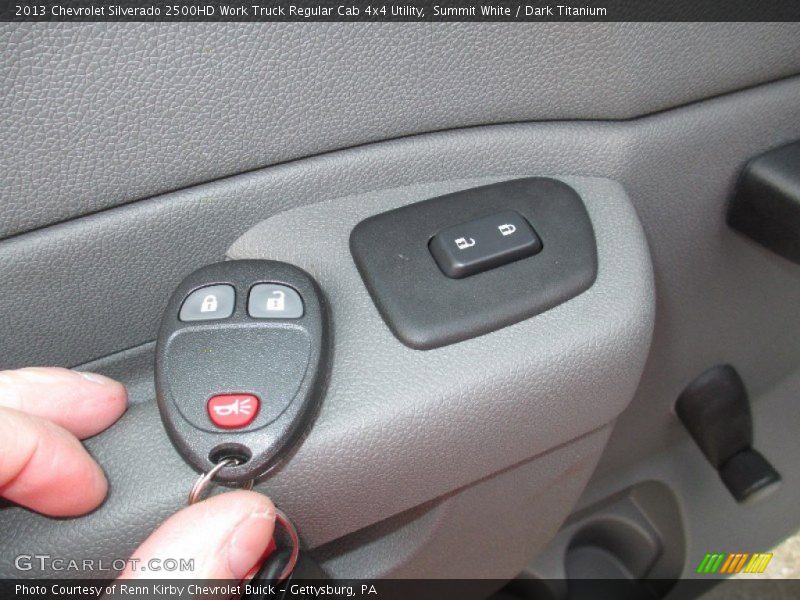 Summit White / Dark Titanium 2013 Chevrolet Silverado 2500HD Work Truck Regular Cab 4x4 Utility