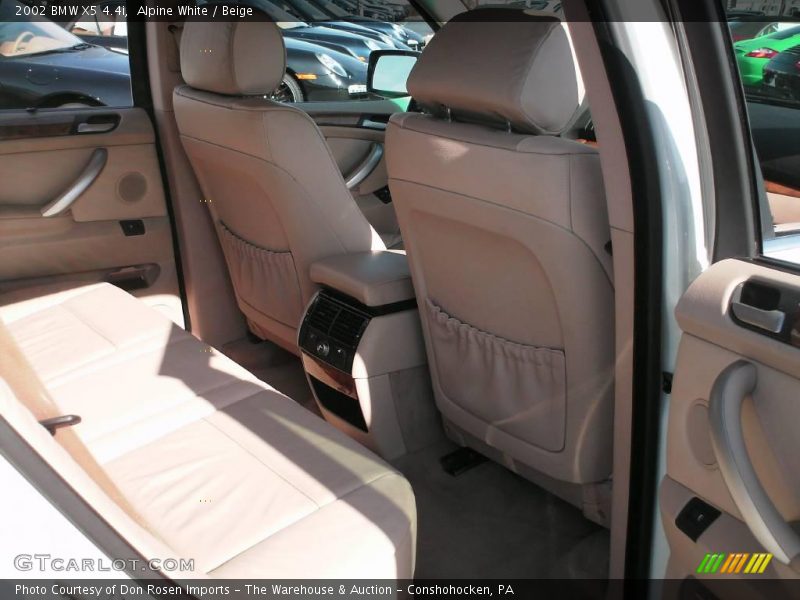 Alpine White / Beige 2002 BMW X5 4.4i