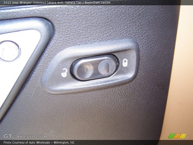 Sahara Tan / Black/Dark Saddle 2012 Jeep Wrangler Unlimited Sahara 4x4
