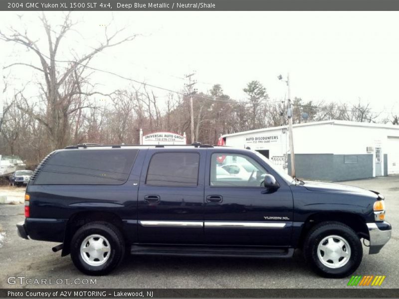 Deep Blue Metallic / Neutral/Shale 2004 GMC Yukon XL 1500 SLT 4x4