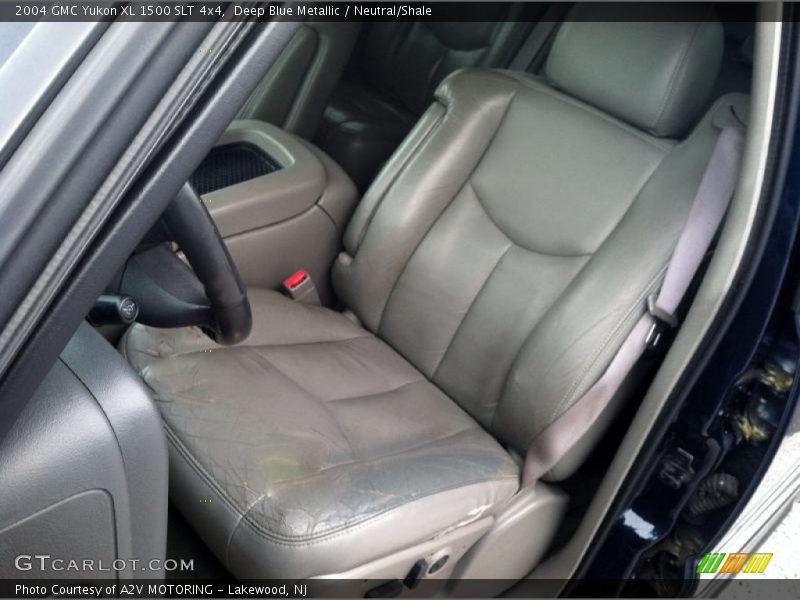 Deep Blue Metallic / Neutral/Shale 2004 GMC Yukon XL 1500 SLT 4x4