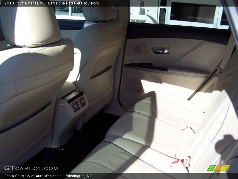 Barcelona Red Metallic / Ivory 2010 Toyota Venza V6