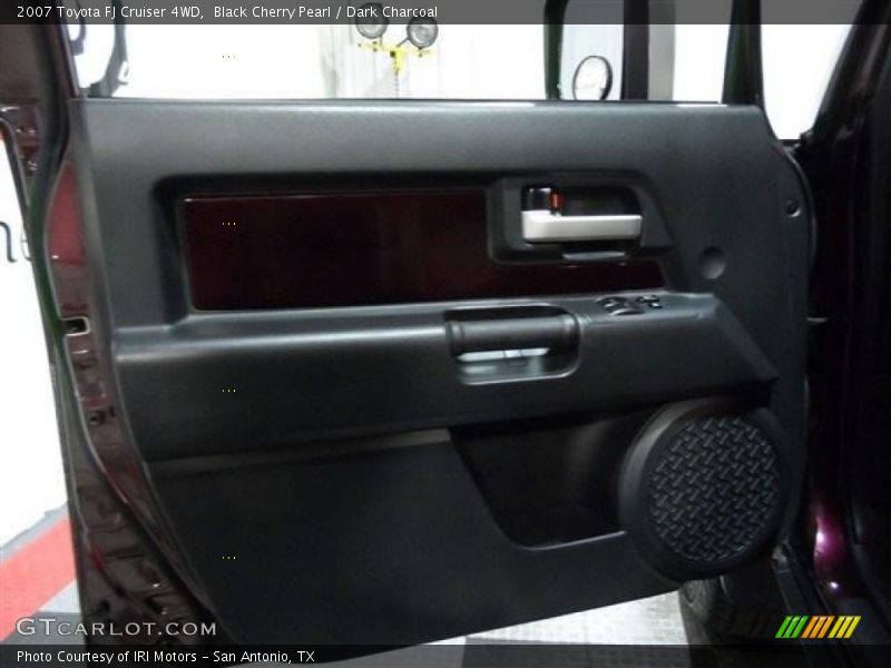 Black Cherry Pearl / Dark Charcoal 2007 Toyota FJ Cruiser 4WD