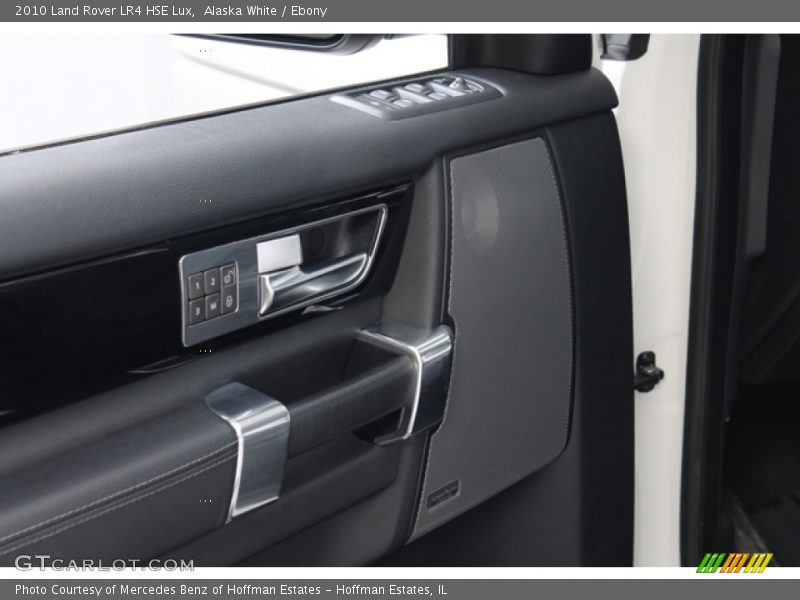 Alaska White / Ebony 2010 Land Rover LR4 HSE Lux