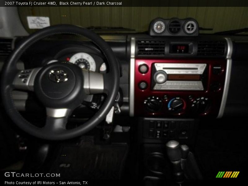 Black Cherry Pearl / Dark Charcoal 2007 Toyota FJ Cruiser 4WD