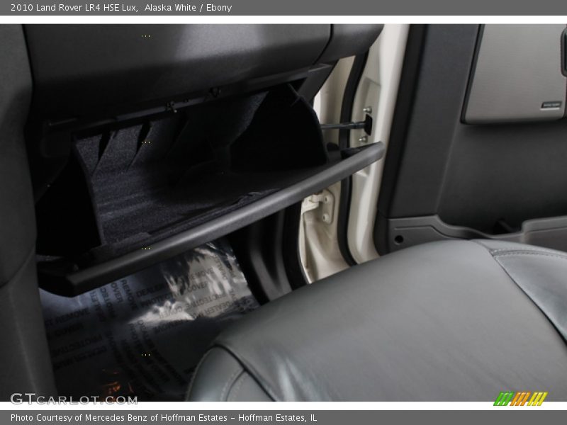 Alaska White / Ebony 2010 Land Rover LR4 HSE Lux