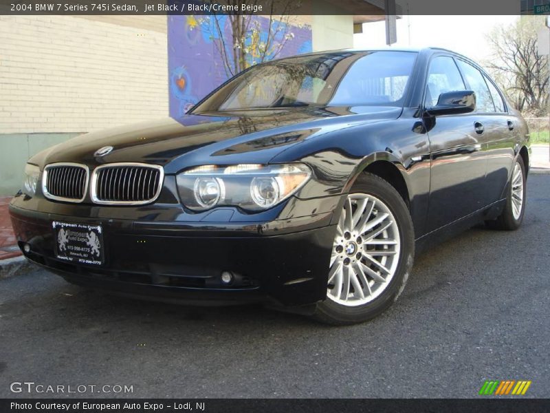Jet Black / Black/Creme Beige 2004 BMW 7 Series 745i Sedan