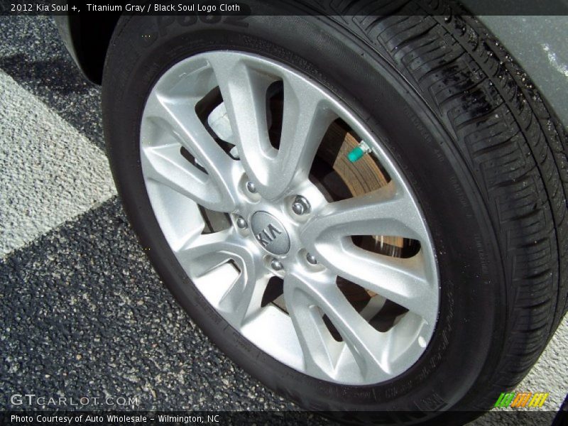 Titanium Gray / Black Soul Logo Cloth 2012 Kia Soul +