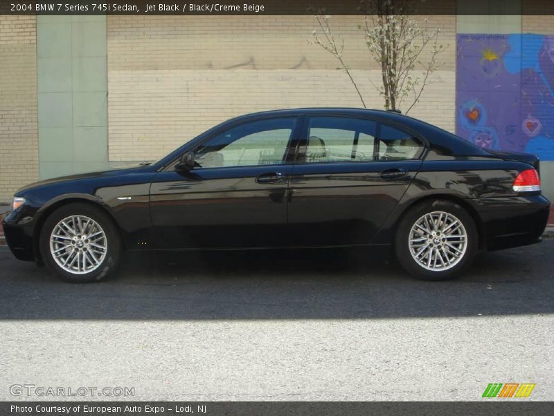 Jet Black / Black/Creme Beige 2004 BMW 7 Series 745i Sedan