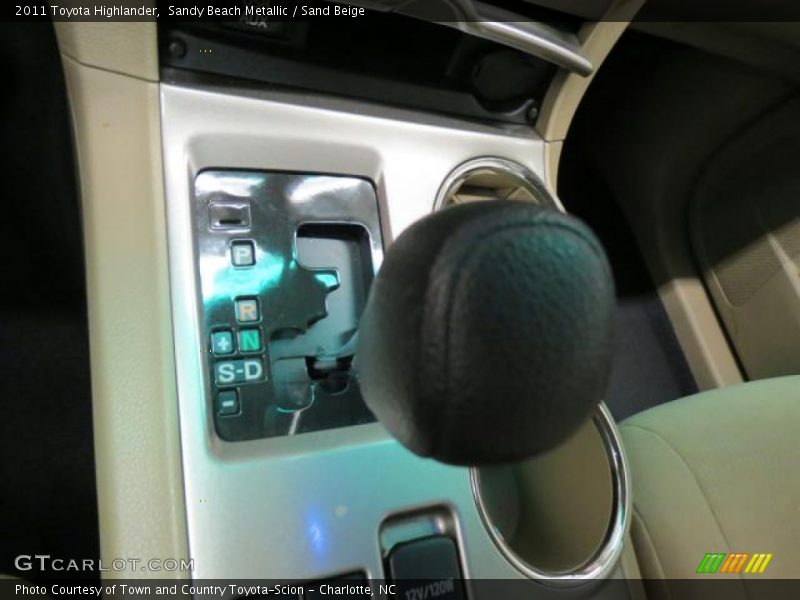 Sandy Beach Metallic / Sand Beige 2011 Toyota Highlander