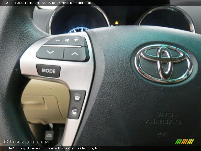 Sandy Beach Metallic / Sand Beige 2011 Toyota Highlander