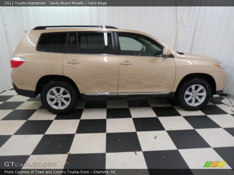Sandy Beach Metallic / Sand Beige 2011 Toyota Highlander