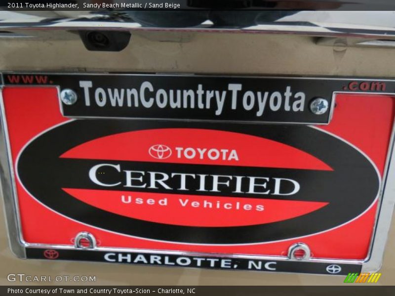 Sandy Beach Metallic / Sand Beige 2011 Toyota Highlander