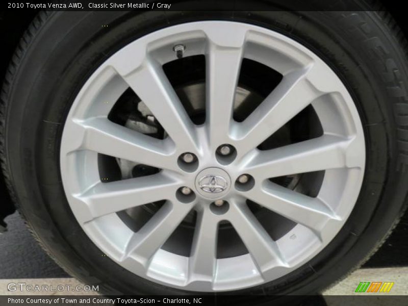 Classic Silver Metallic / Gray 2010 Toyota Venza AWD