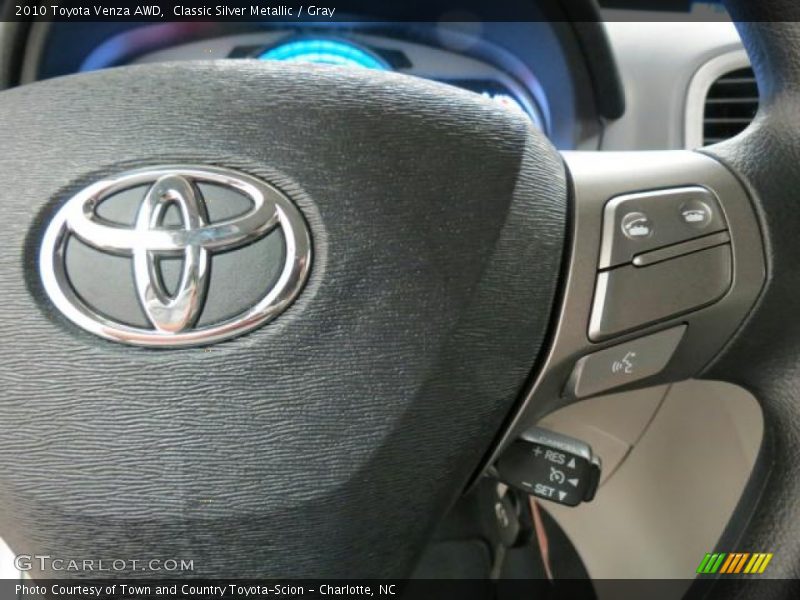 Classic Silver Metallic / Gray 2010 Toyota Venza AWD