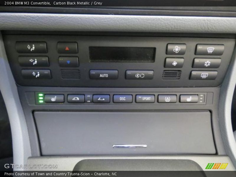 Controls of 2004 M3 Convertible