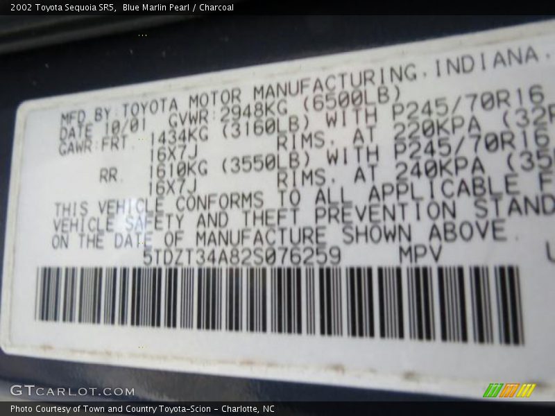 Blue Marlin Pearl / Charcoal 2002 Toyota Sequoia SR5
