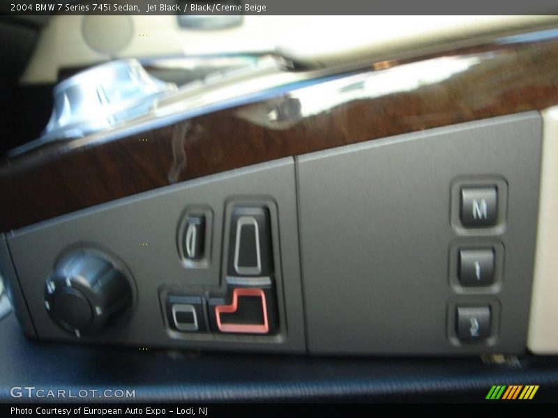 Jet Black / Black/Creme Beige 2004 BMW 7 Series 745i Sedan