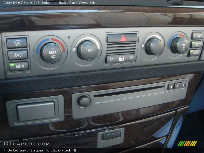 Jet Black / Black/Creme Beige 2004 BMW 7 Series 745i Sedan