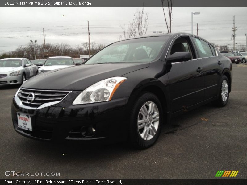 Super Black / Blonde 2012 Nissan Altima 2.5 S