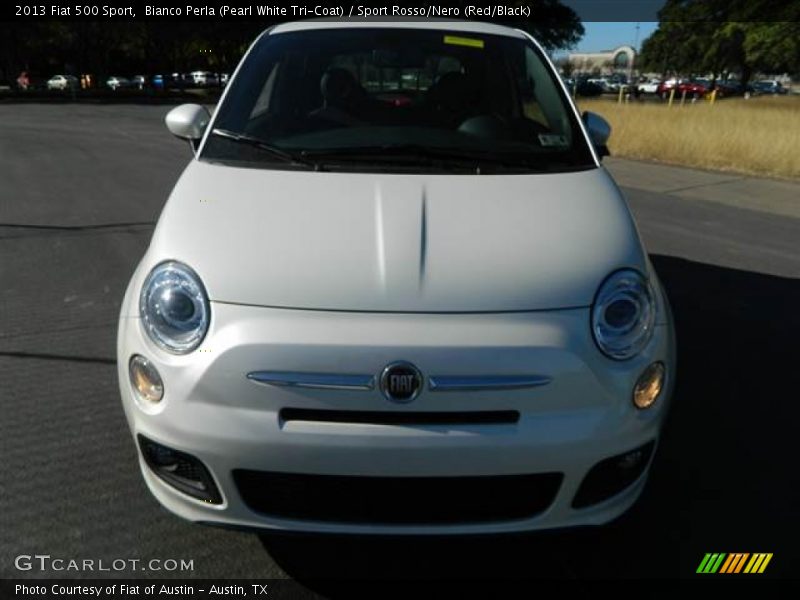 Bianco Perla (Pearl White Tri-Coat) / Sport Rosso/Nero (Red/Black) 2013 Fiat 500 Sport