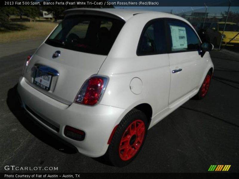 Bianco Perla (Pearl White Tri-Coat) / Sport Rosso/Nero (Red/Black) 2013 Fiat 500 Sport