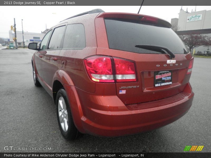 Copper Pearl / Black 2013 Dodge Journey SE