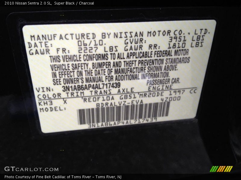 Super Black / Charcoal 2010 Nissan Sentra 2.0 SL