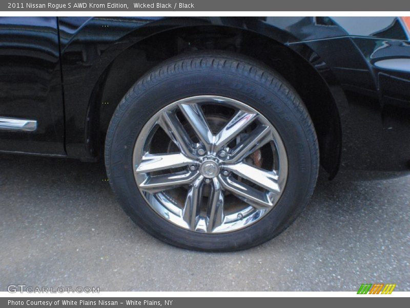  2011 Rogue S AWD Krom Edition Wheel
