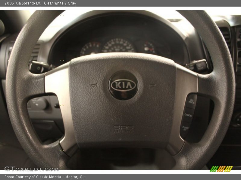 Clear White / Gray 2005 Kia Sorento LX