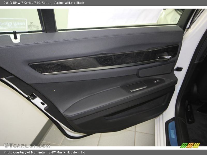 Alpine White / Black 2013 BMW 7 Series 740i Sedan