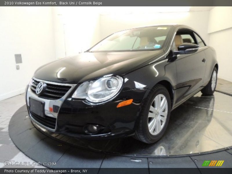Black Uni / Cornsilk Beige 2010 Volkswagen Eos Komfort