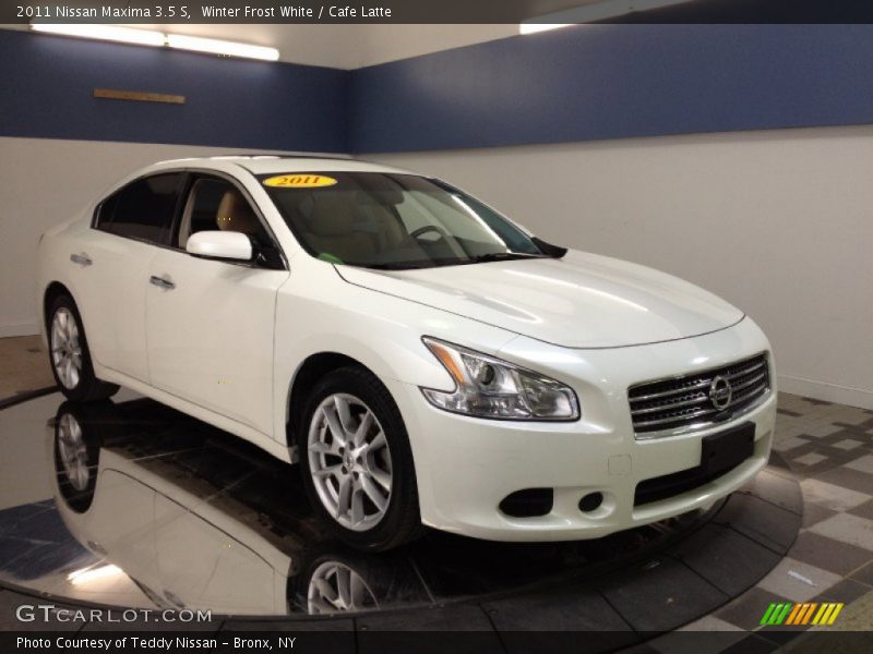 Winter Frost White / Cafe Latte 2011 Nissan Maxima 3.5 S