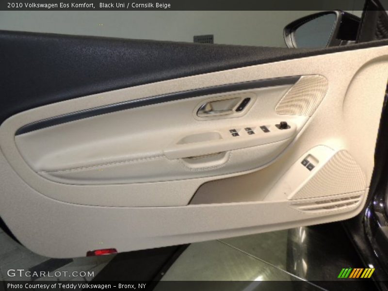 Black Uni / Cornsilk Beige 2010 Volkswagen Eos Komfort