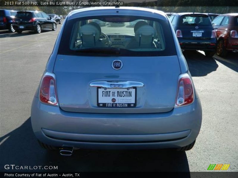 Luce Blu (Light Blue) / Grigio/Avorio (Gray/Ivory) 2013 Fiat 500 Pop