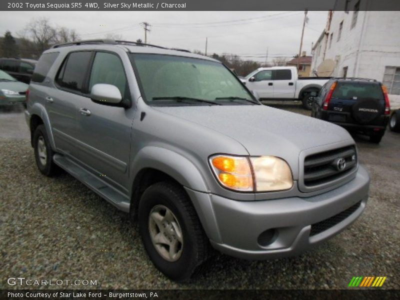 Silver Sky Metallic / Charcoal 2002 Toyota Sequoia SR5 4WD