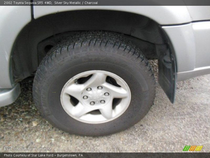 Silver Sky Metallic / Charcoal 2002 Toyota Sequoia SR5 4WD