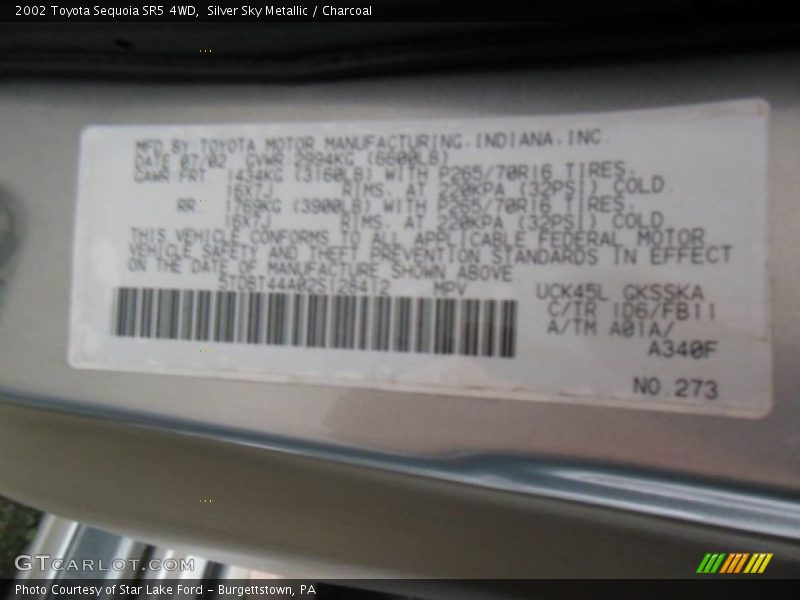 Silver Sky Metallic / Charcoal 2002 Toyota Sequoia SR5 4WD
