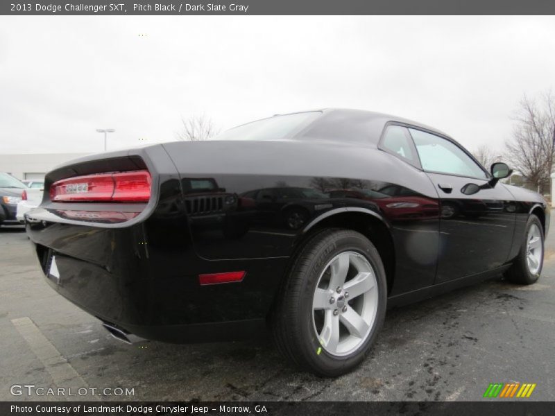 Pitch Black / Dark Slate Gray 2013 Dodge Challenger SXT