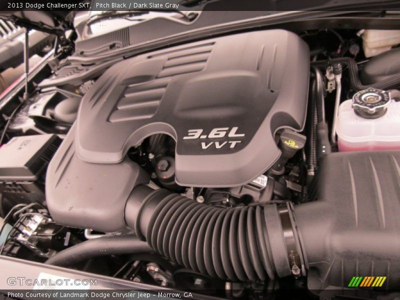 Pitch Black / Dark Slate Gray 2013 Dodge Challenger SXT