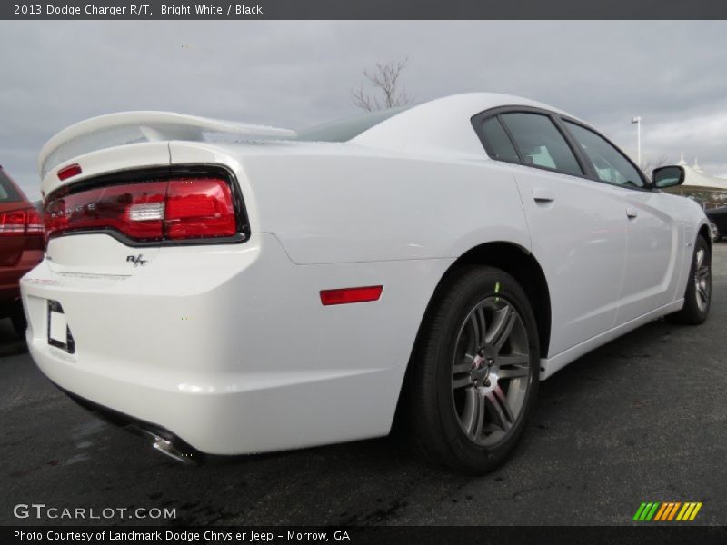 Bright White / Black 2013 Dodge Charger R/T