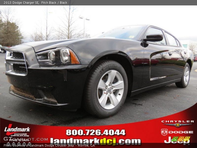 Pitch Black / Black 2013 Dodge Charger SE