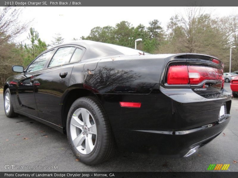 Pitch Black / Black 2013 Dodge Charger SE