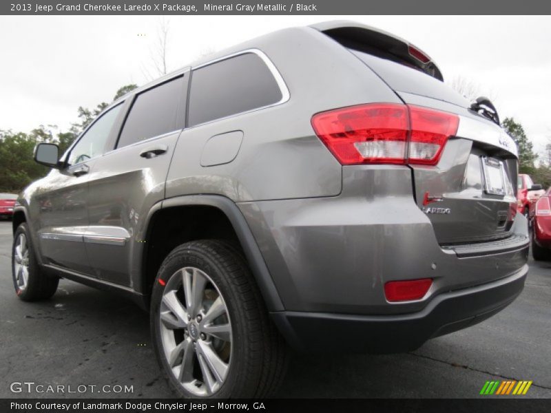 Mineral Gray Metallic / Black 2013 Jeep Grand Cherokee Laredo X Package